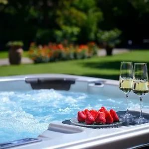  Bed & Breakfast Le Facezie Italia