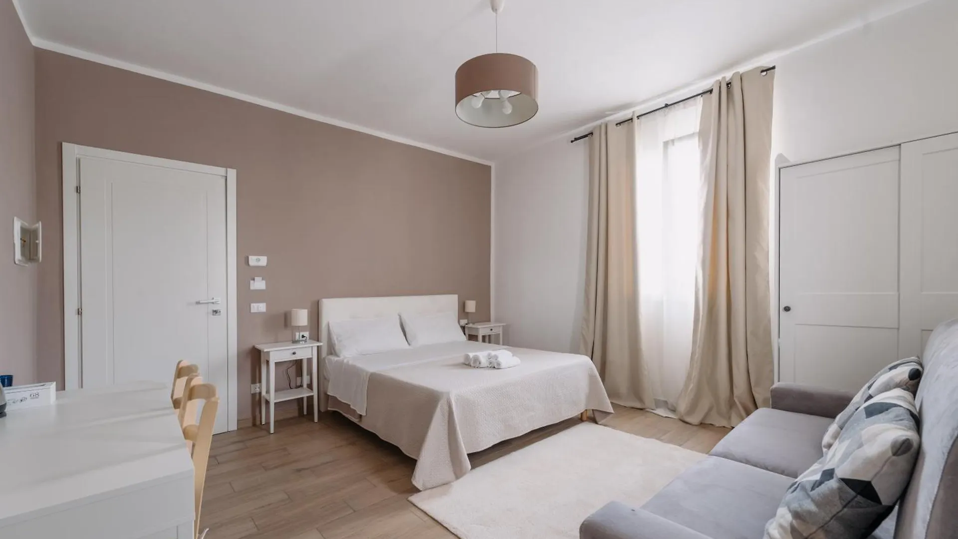 Franciacorta Rooms Corte Franca 0*,  Italien